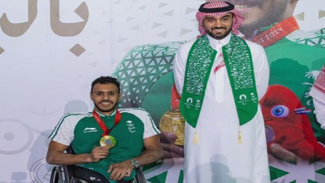 عبد الرحمن القرشي